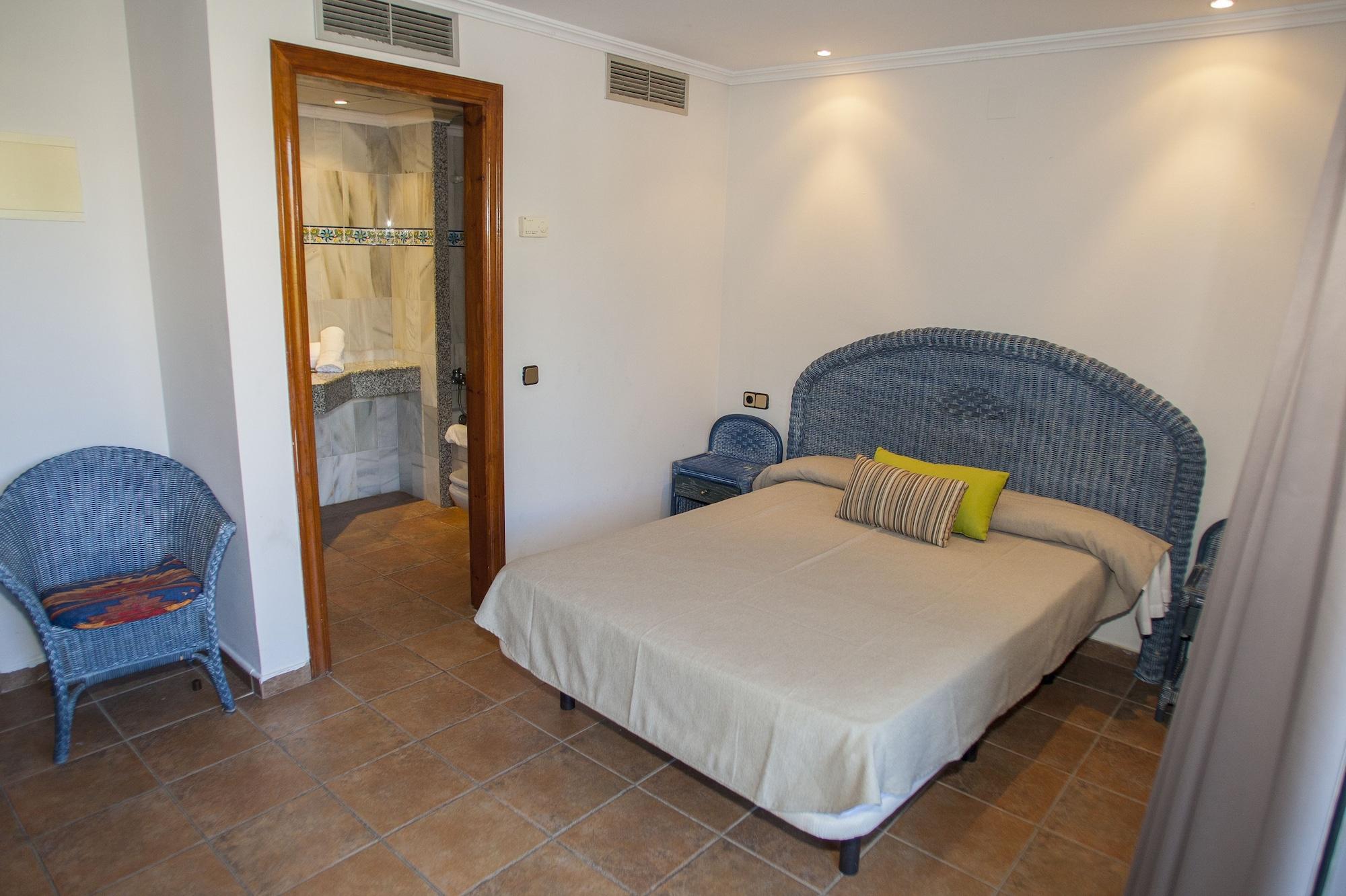 Hotel Comarruga Platja エクステリア 写真