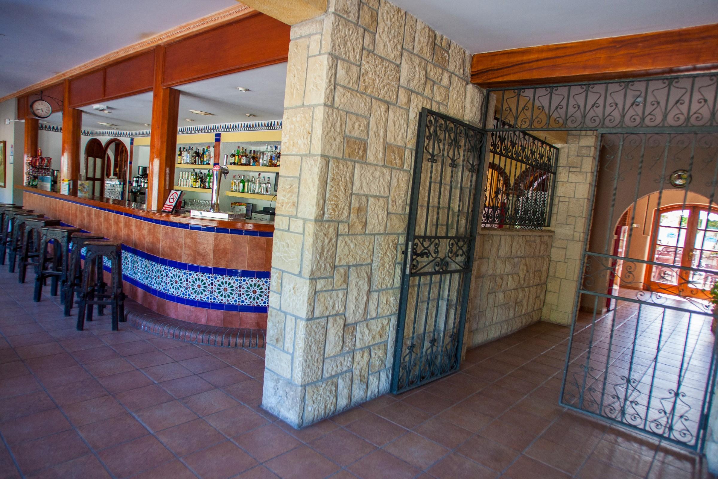 Hotel Comarruga Platja エクステリア 写真