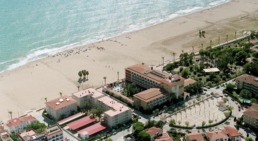 Hotel Comarruga Platja エクステリア 写真
